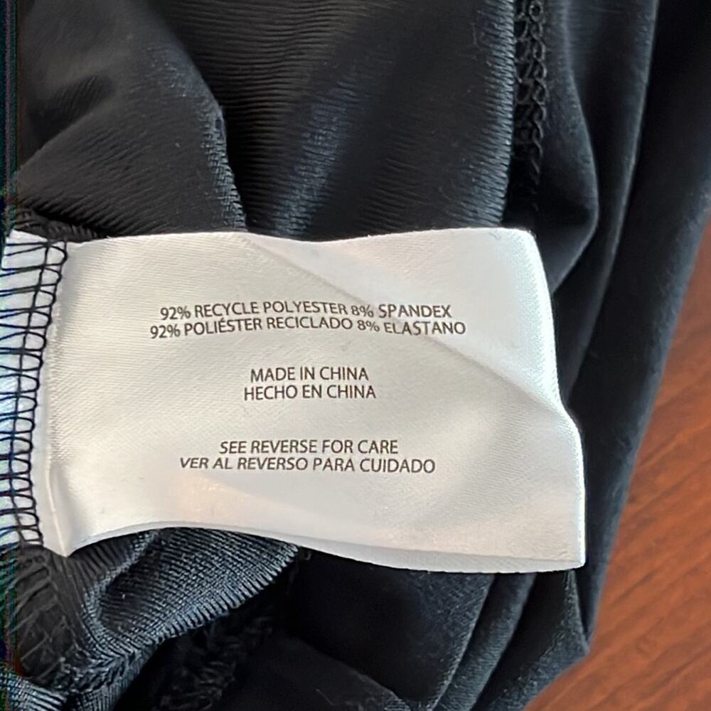 Gap Fit Lightweight Active Half Zip Pullover Top … - image 7